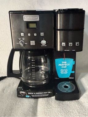 Cuisinart Black Dual Brewing Coffee Maker with Glass Carafe,crack see picture